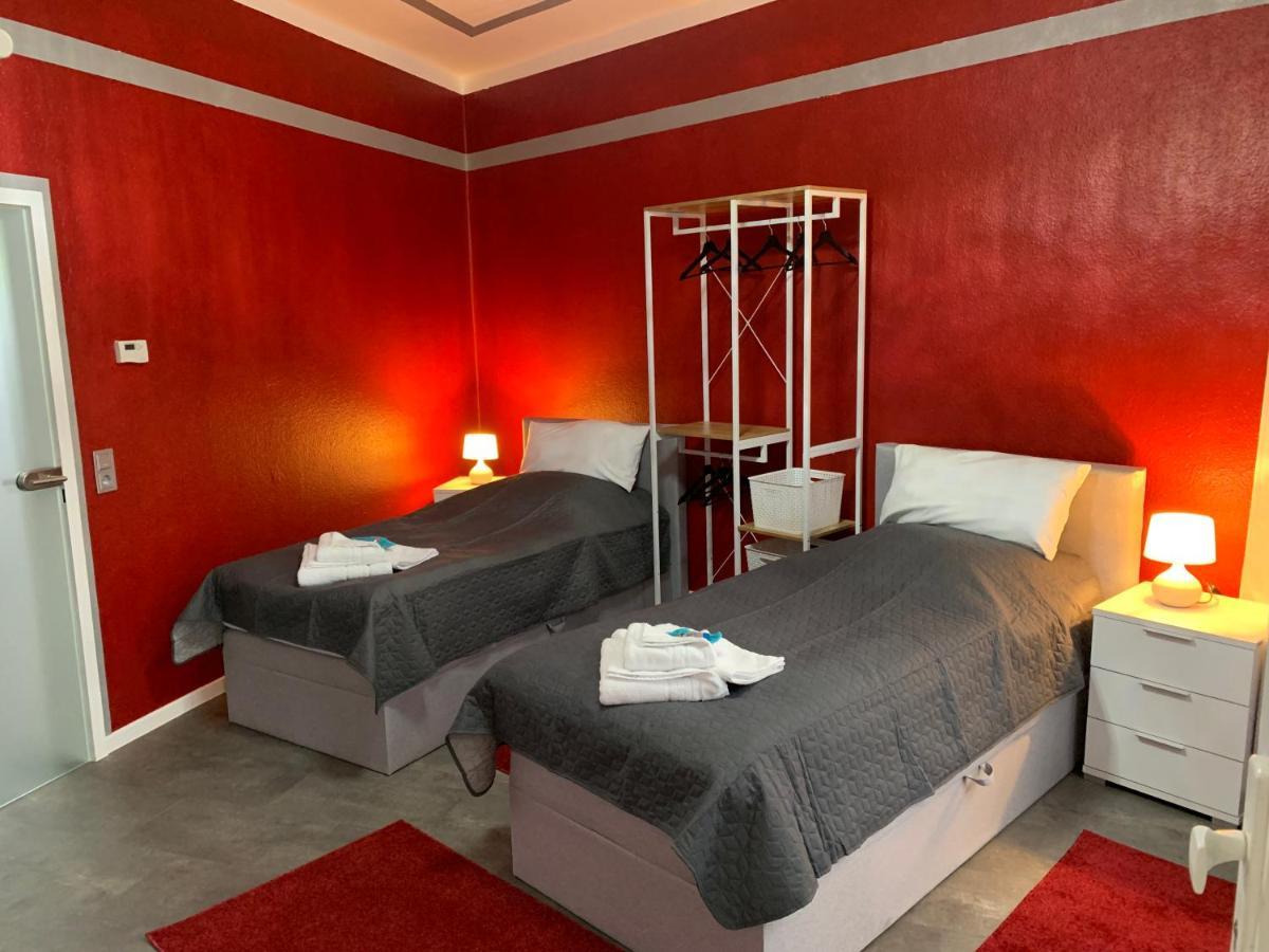 Exklusive Stadtwohnung Am Elbradweg: Best-Preis-Fewo Rathausblick 1 Fuer Max. 3 Pers. Inkl. Wlan, Prime Video & Self Check-In 비텐베르게 외부 사진