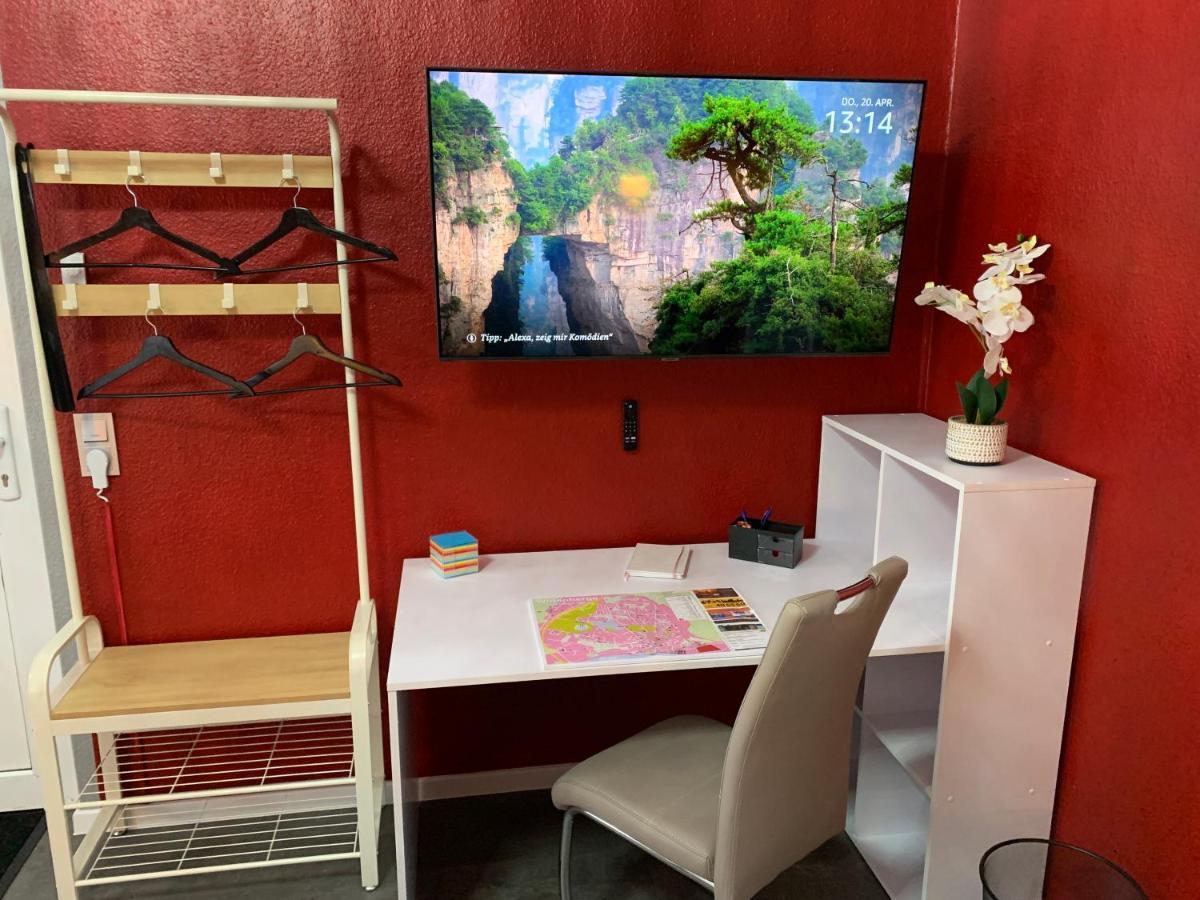 Exklusive Stadtwohnung Am Elbradweg: Best-Preis-Fewo Rathausblick 1 Fuer Max. 3 Pers. Inkl. Wlan, Prime Video & Self Check-In 비텐베르게 외부 사진