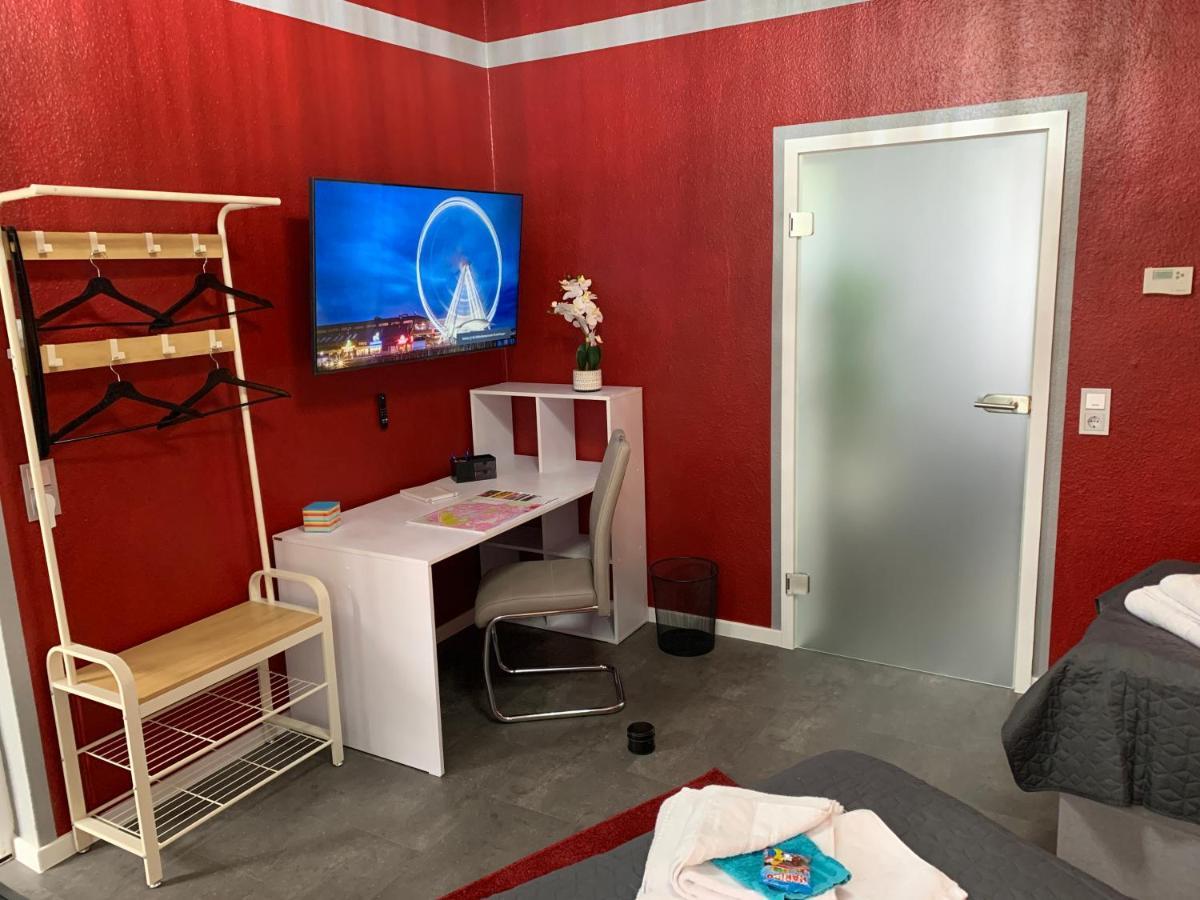 Exklusive Stadtwohnung Am Elbradweg: Best-Preis-Fewo Rathausblick 1 Fuer Max. 3 Pers. Inkl. Wlan, Prime Video & Self Check-In 비텐베르게 외부 사진