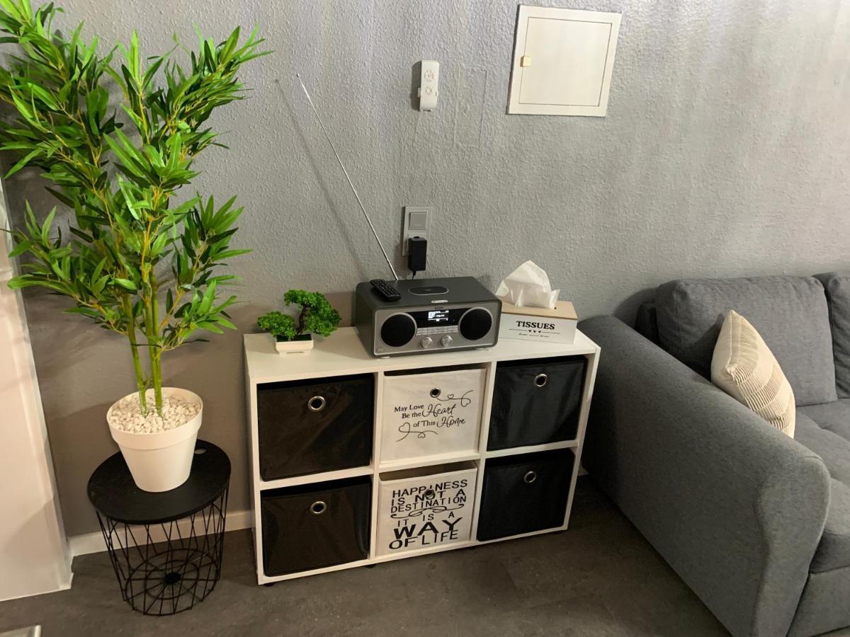 Exklusive Stadtwohnung Am Elbradweg: Best-Preis-Fewo Rathausblick 1 Fuer Max. 3 Pers. Inkl. Wlan, Prime Video & Self Check-In 비텐베르게 외부 사진
